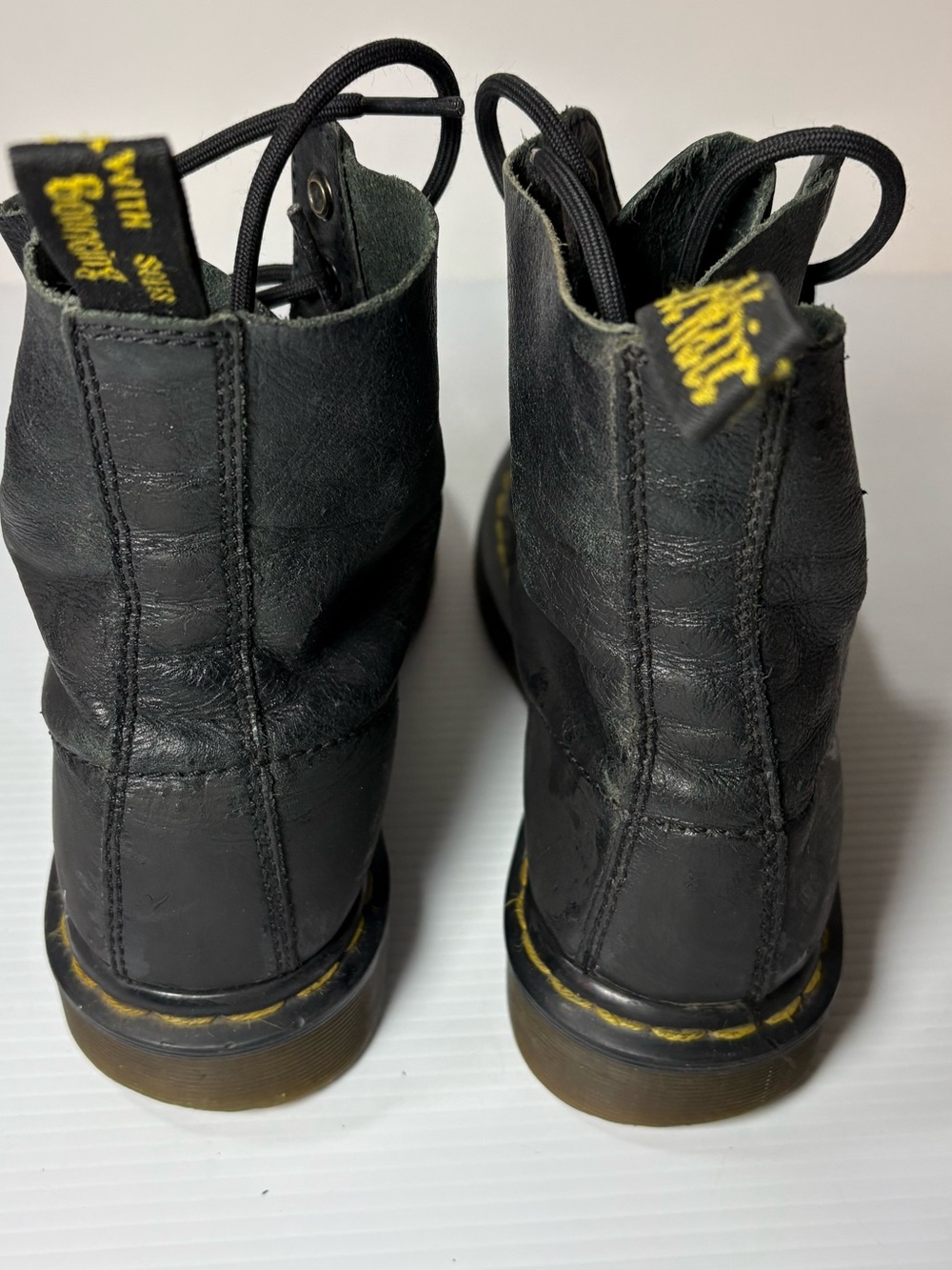 Dr. Martens 1460 Pascal Black Virginia Leather 8-Eye Boots – US Women’s 8 - Picture 4 of 6
